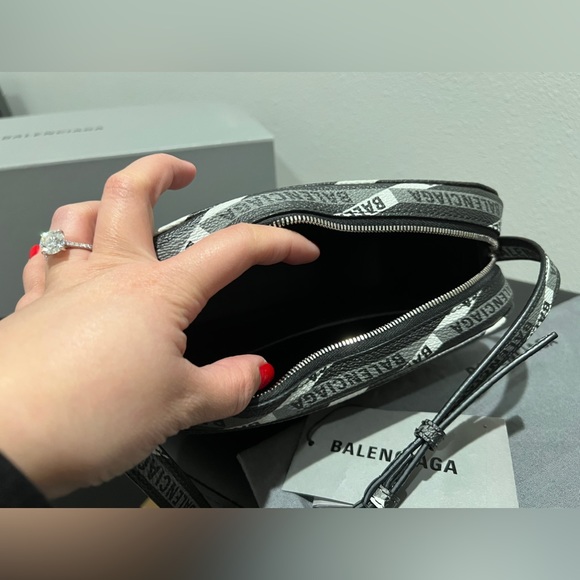 Balenciaga Coated Canvas Losange Monogram S Camera Bag Black Grey - Picture 4 of 6